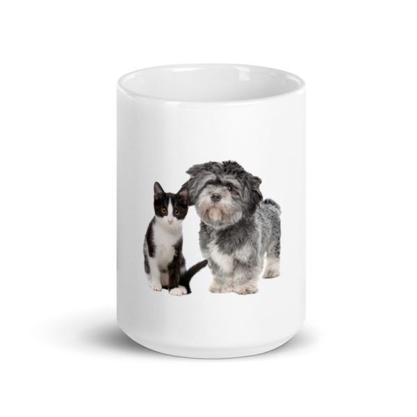 Weiße, glänzende Tasse mit Katz_Hund Design